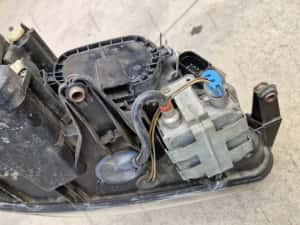 Far stanga xenon VW Passat cod 3B7 941015 M — miniatura 4