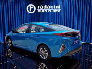 Toyota Prius Automată 98 HP Hibrid (B/E) — miniatura 4