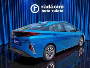 Toyota Prius Automată 98 HP Hibrid (B/E) — miniatura 5