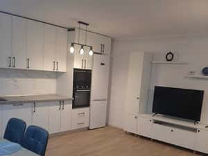 Inchiriez apartament 2 camere cu parcare subterana zona Vivo Metro — miniatura 3