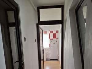 Închiriez apartament 2 camere
