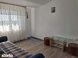 Închiriez apartament 2 camere — miniatura 4