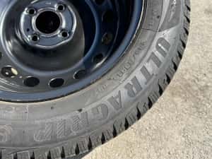 Vând set complet 4 jante tablă + 4 Anvelope de iarnă Goodyear UltraGrip 8 + capace – 185/65 R15 — miniatura 5
