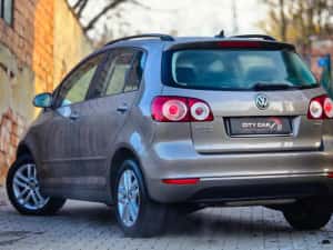 Vw Golf Plus 2013 benzina Euro5 cu multe dotari — miniatura 10