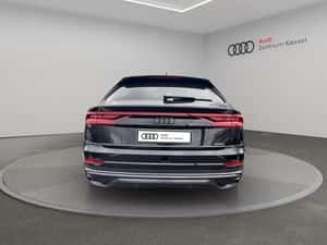 Audi Q8 2024, 45.842 km, Diesel, Automat — miniatura 4