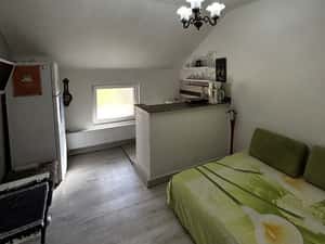 Apartament 2 camere la casa Parneava de inchiriat — miniatura 3