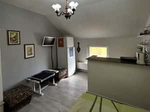 Apartament 2 camere la casa Parneava de inchiriat — miniatura 4