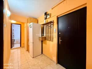 Apartament 2 camere decomandat Str. Bârcă — miniatura 3