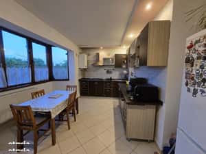 PF inchiriez apart. 4 camere — miniatura 2