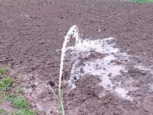 Foraje puturi apa de înaltă calitate - prelungiri , denisipari si piloni — miniatura 4