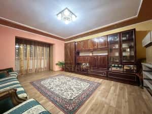 Apartament spatios cu 3 camere | Dambovita
