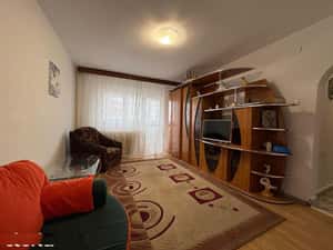 AP. 2 CAMERE P-TA SUDULUI, BLOC REABILITAT, BUCATARIE INCHISA,METROU — miniatura 3