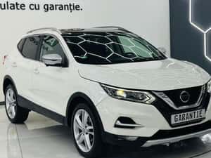 Nissan Qashqai Tekna, 139.000 km, 2019, 13.890 EUR — miniatura 2