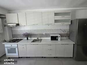 Inchiriere Studio 48mp + balcon, Tractorul — miniatura 2
