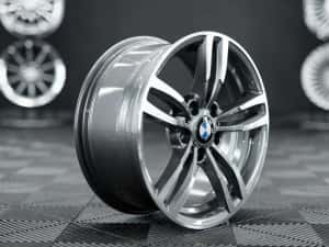 jante 17 bmw ///m r17 dark grey — miniatura 4