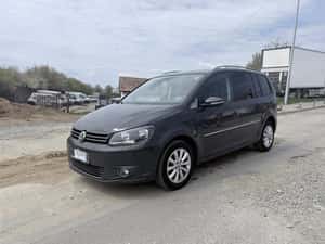 Volkswagen Touran 7 locuri — miniatura 3