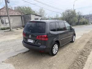 Volkswagen Touran 7 locuri — miniatura 5