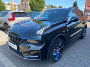 Lynk&Co 01 Hibrid SUV - 25.583 km — miniatura 3