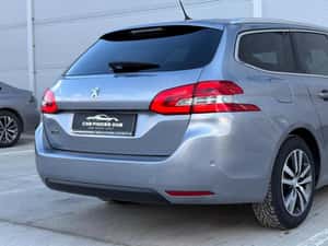 Peugeot 308 PureTech 130 EAT8 Allure Automată 130 HP Benzină — miniatura 4
