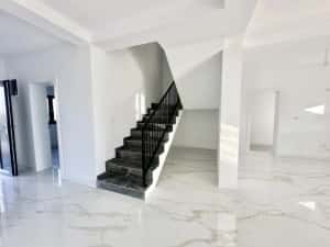 Duplex cu 4 camere tip individuala - finisaje premium — miniatura 5