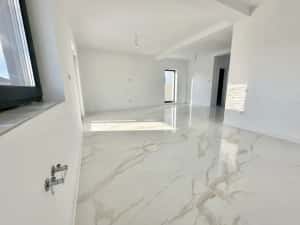 Duplex cu 4 camere tip individuala - finisaje premium — miniatura 6