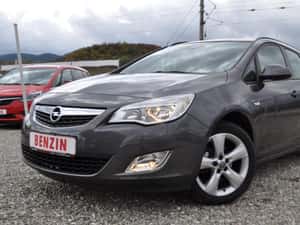 Opel Astra J 1.4i -Turbo 140CP — miniatura 6