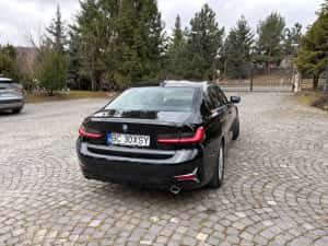 Bmw 320i  Premium Selection - Luxury Line