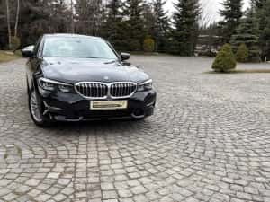 Bmw 320i  Premium Selection - Luxury Line — miniatura 3