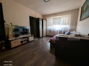 Apartament mobilat, utilat, instalatii schimbate, 29 mp, Velenta