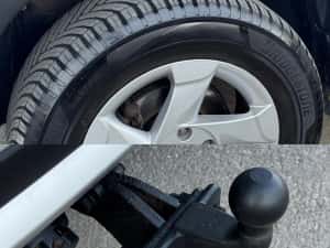 Dacia Duster / 4x4 / 2011 / Diesel / / Euro 5 / Top — miniatura 8