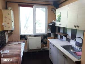 Apartament 2 camere Tiglina1 et2/4 ,centrala ,Mobilat 210 euro — miniatura 5