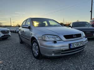 Vând Opel Astra Notchback 1.4 Turbo benzină, 140 CP — miniatura 7