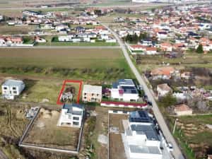 Teren intravilan 580 mp in zona Dara | Locatie premium | Utilitati