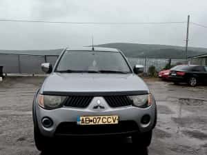Autoutilitara Mitsubishi L200 — miniatura 2