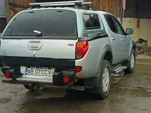 Autoutilitara Mitsubishi L200 — miniatura 5