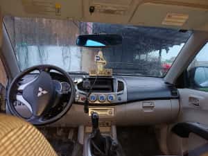 Autoutilitara Mitsubishi L200 — miniatura 6