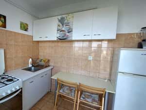 PF ofer ap. 1 cam zona Sigma Center pt chirie — miniatura 4