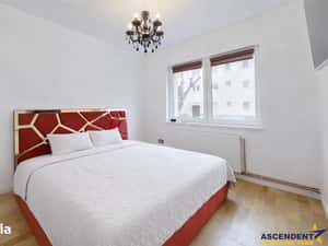 Central, calibrat estetic, smart lock, areal apreciat, Brasov — miniatura 5