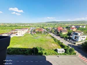 Apartament modern cu panorama si parcare subterana in Buna Ziua — miniatura 3