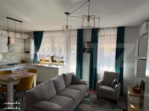 Apartament 3 camere, 75mp, balcon, parcare, zona Parc Poligon