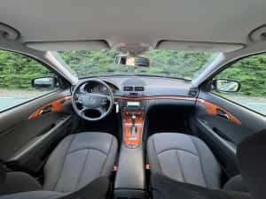 Mercedes Benz E200 cdi / W211 facelift — miniatura 5
