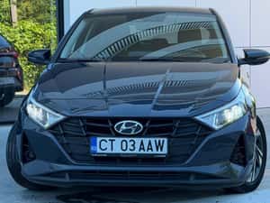 Hyundai i20 1.2 L 84CP 5DR LED Line — miniatura 2