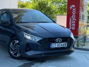 Hyundai i20 1.2 L 84CP 5DR LED Line — miniatura 3