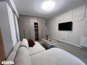 Apartament de 2 camere Estic Park parcare vedere lac — miniatura 5