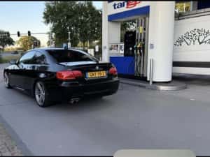 Bmw e92 330 2012  M_Paket EDITION — miniatura 4