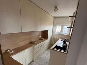 Se oferă spre inchiriere apartament 2 camere