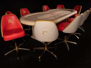 Masa Burberry + Scaune Burberry + Jetoane Burberry POKER set complet