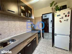 APARTAMENT DE INCHIRIAT CU 2 CAMERE, PODU ROS — miniatura 5