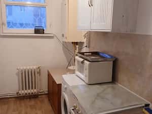Apartament 2 camere proaspat zugravit, Piatra Neamt, Maratei — miniatura 4