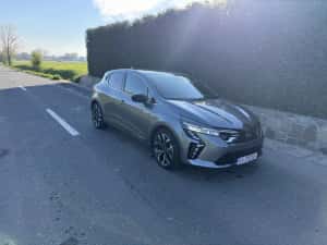 Mitsubishi Colt  renault Clio